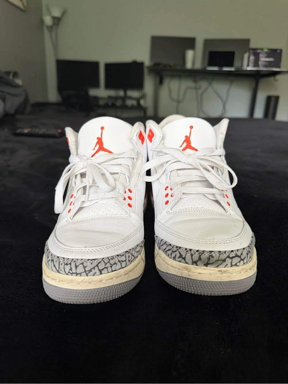 Air Jordan 3 Retro Georgia Peach Cosmic Clay White Cement W11 / M9.5